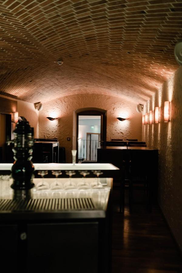 Kluet Hotel Hamelin Eksteriør bilde