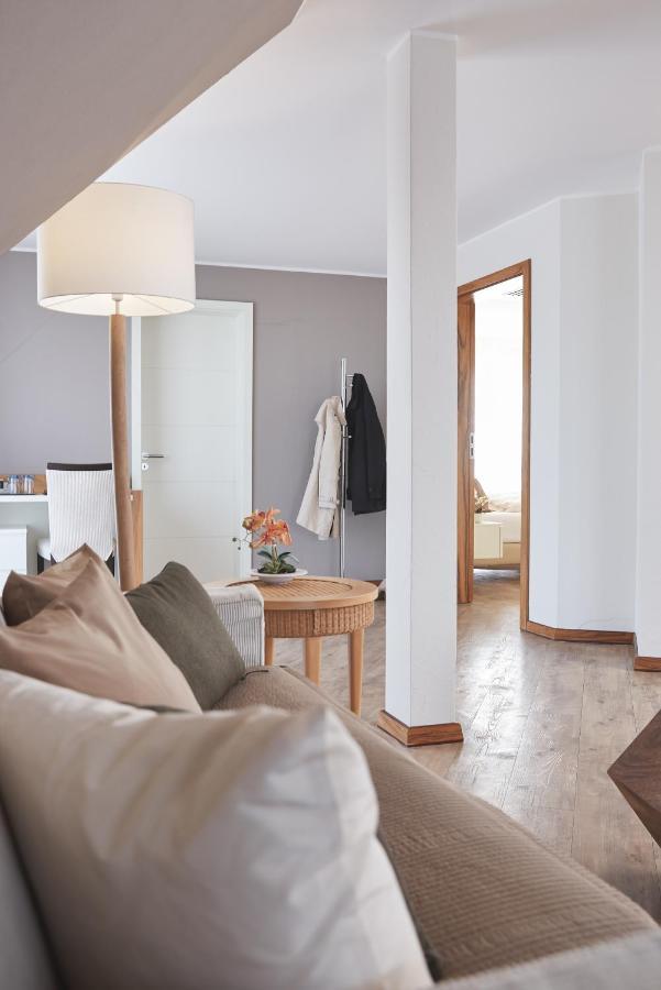 Kluet Hotel Hamelin Eksteriør bilde