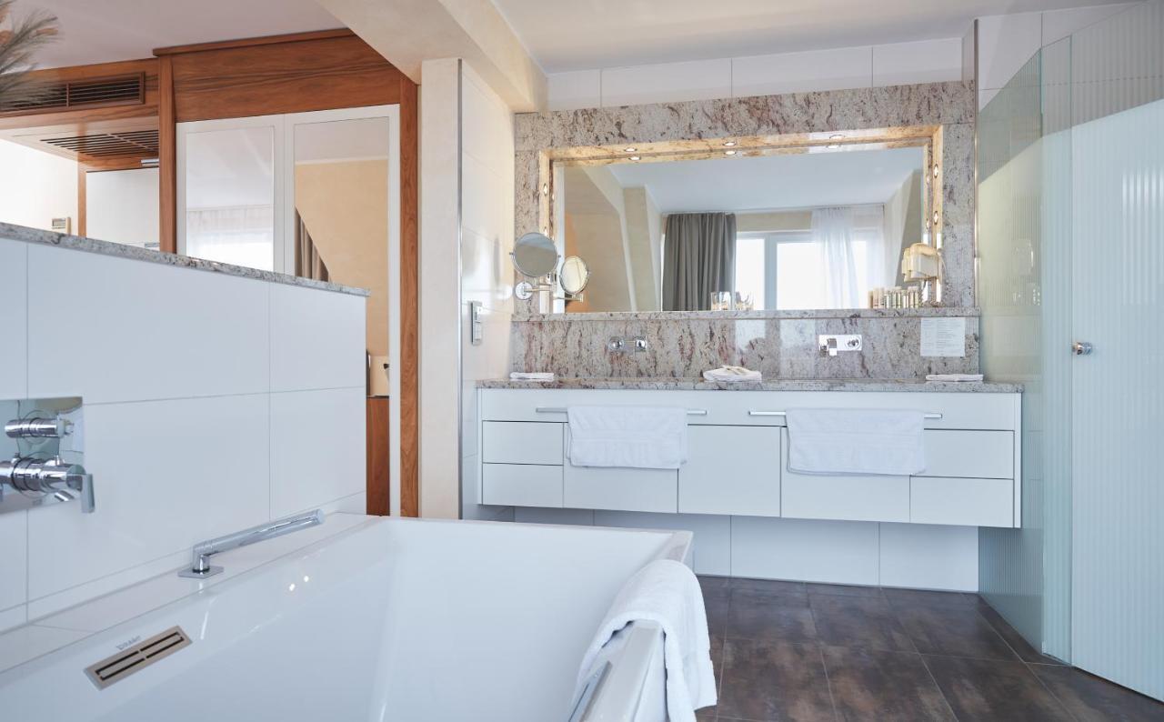Kluet Hotel Hamelin Eksteriør bilde